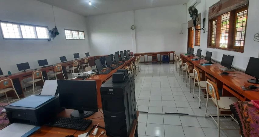 Fasilitas SMK Bina Taruna