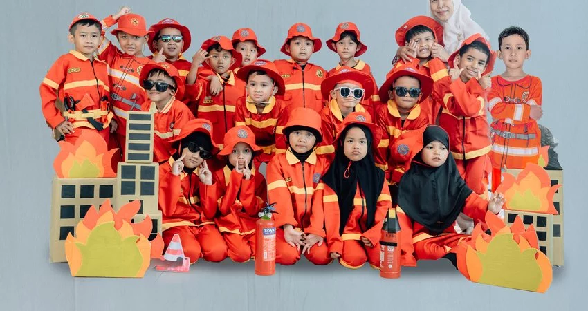 Kelas dan Jenjang Pendidikan